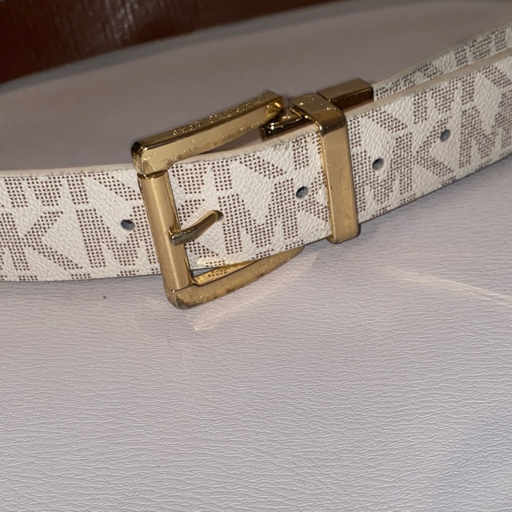 MICHEAL KORS BELT